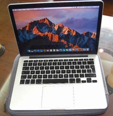 MacBook Pro Retina 13" i5, HDMI novo 400 mil kz, urgente!